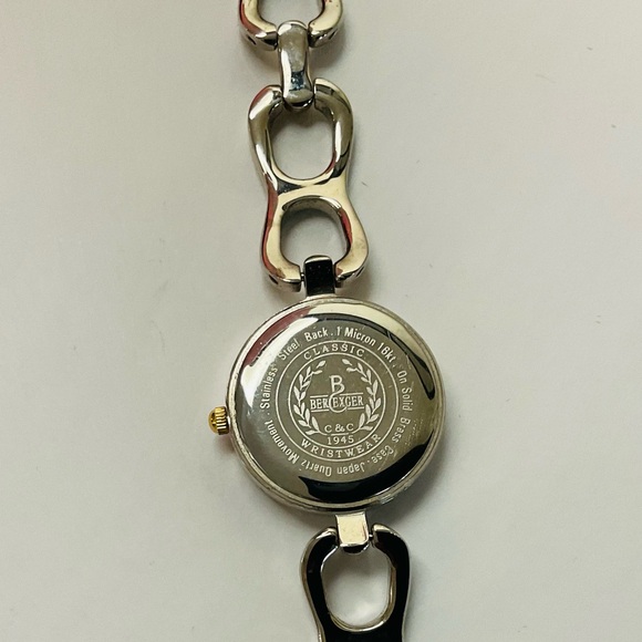 Berenger Women’s Two Tone Silver/Gold Watch w/2 Additional Clasps For Sizing - Picture 4 of 6